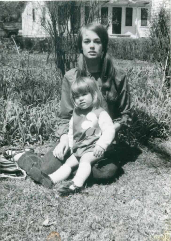 flora and daughter 