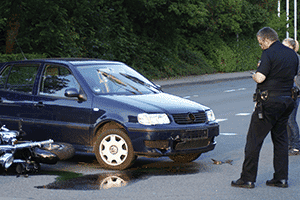 police officer investigating accident